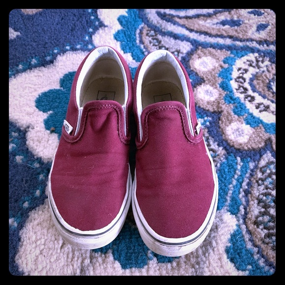 maroon vans boys